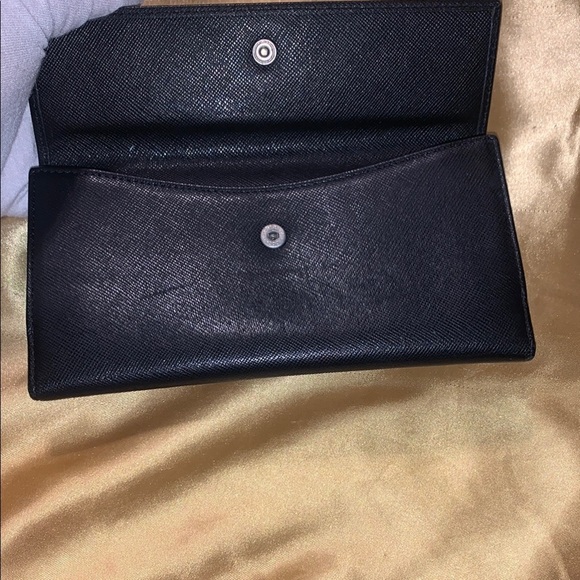 Prada Black Saffiano Leather Wallet - Picture 6 of 16